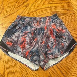 Lululemon Hotty Hot shorts